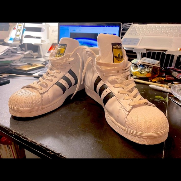 Adidas Men’s size 12 Classic Pro Model hightop sneakers basketball shoes